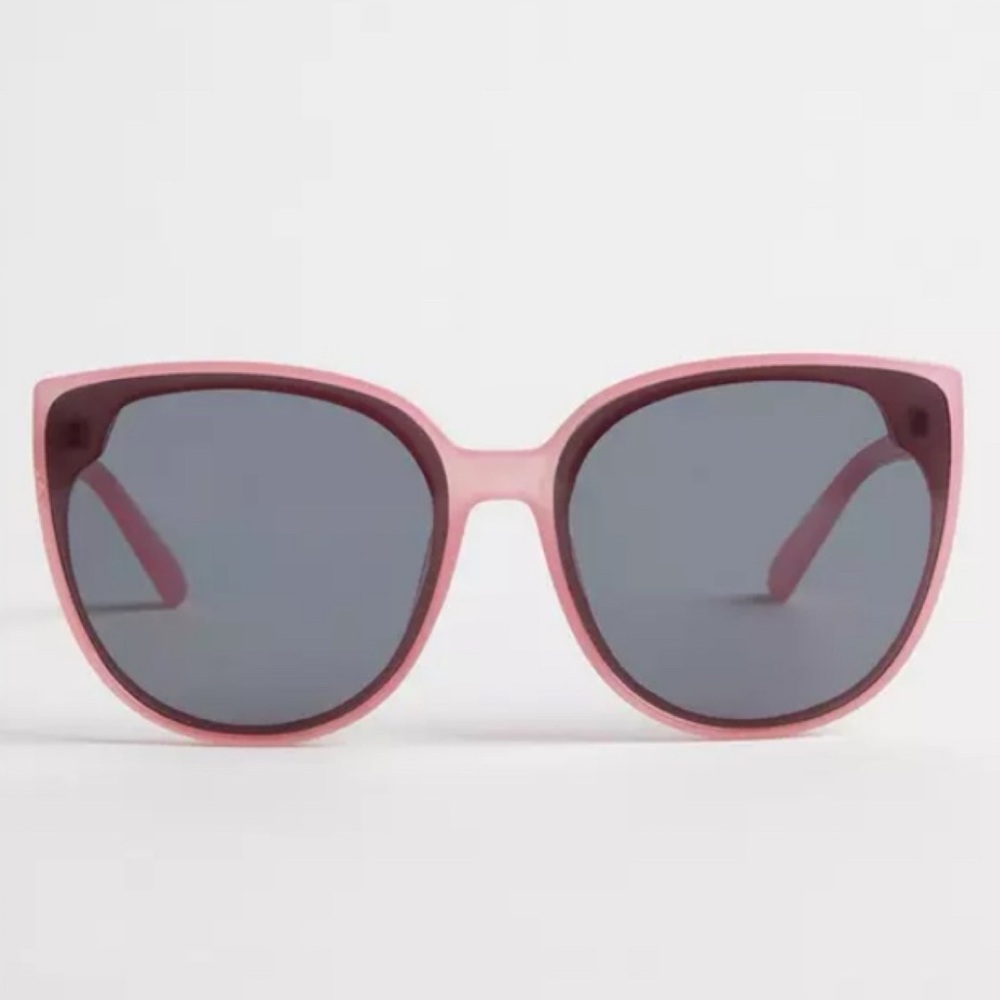 🆕🕶️ Pink Cateye Smoke Lens Sunglasses NWT Torrid New!